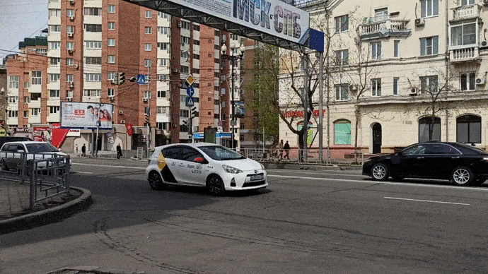 Движение на улице Ленина в Хабаровске.