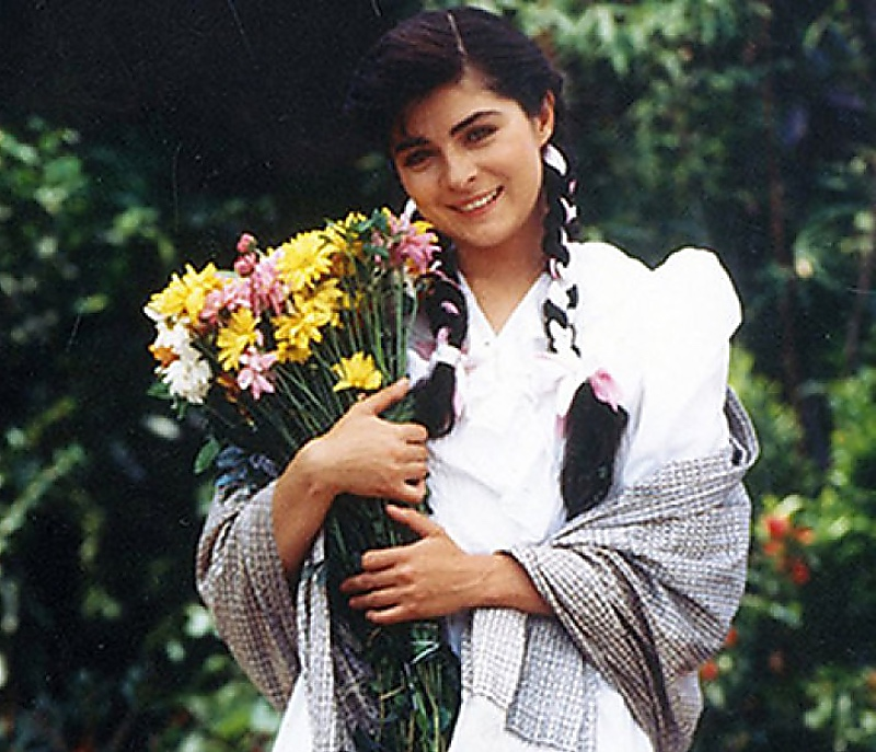 Виктория Рйффо - исполнительница роли просто Марии