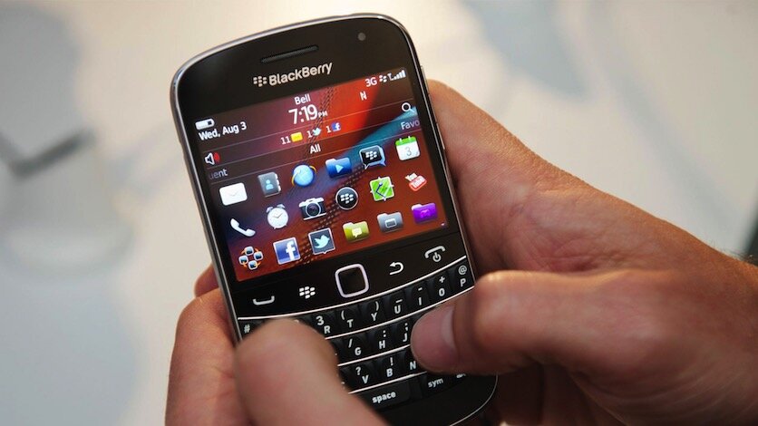 Когда - то эти девайсы конкурировали с айфонами