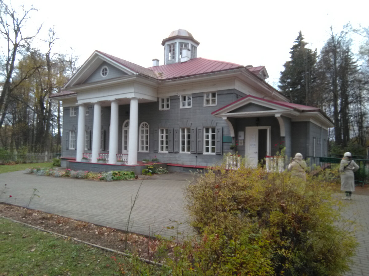 Усадьба Захарово Пушкин. Усадьба бабушки Пушкина в Подмосковье. Усадьба большие Вяземы.