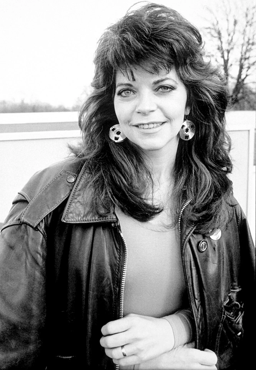 Рената Блауэл