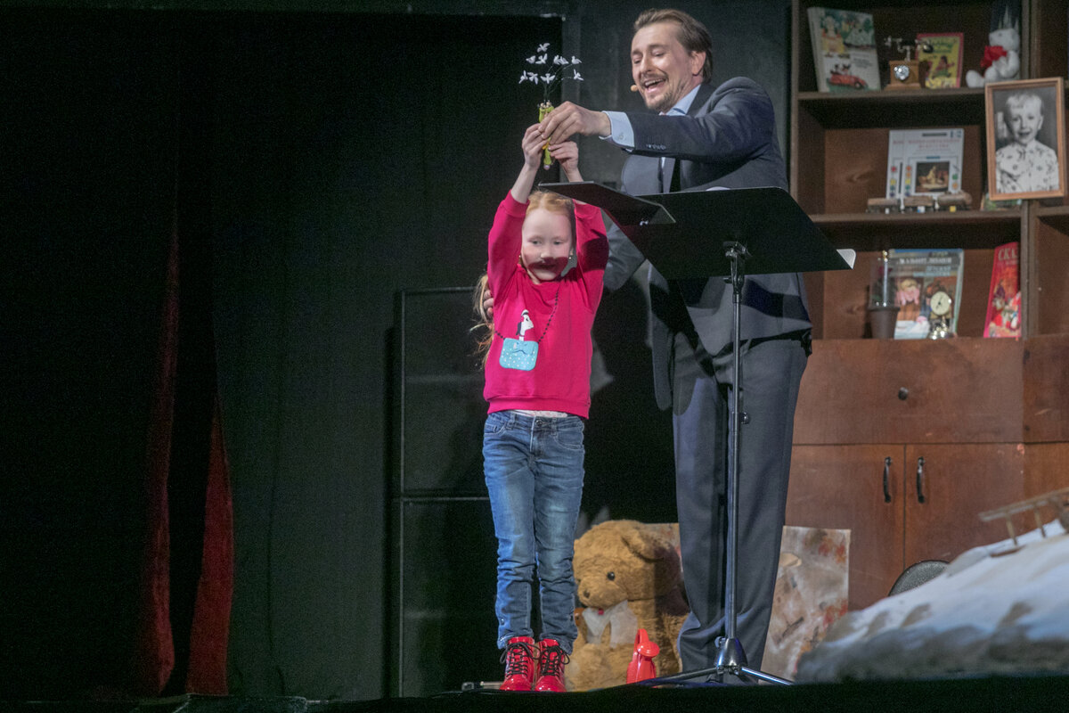 На сцене Архангельской драмы мы показали спектакль «Маленький принц»