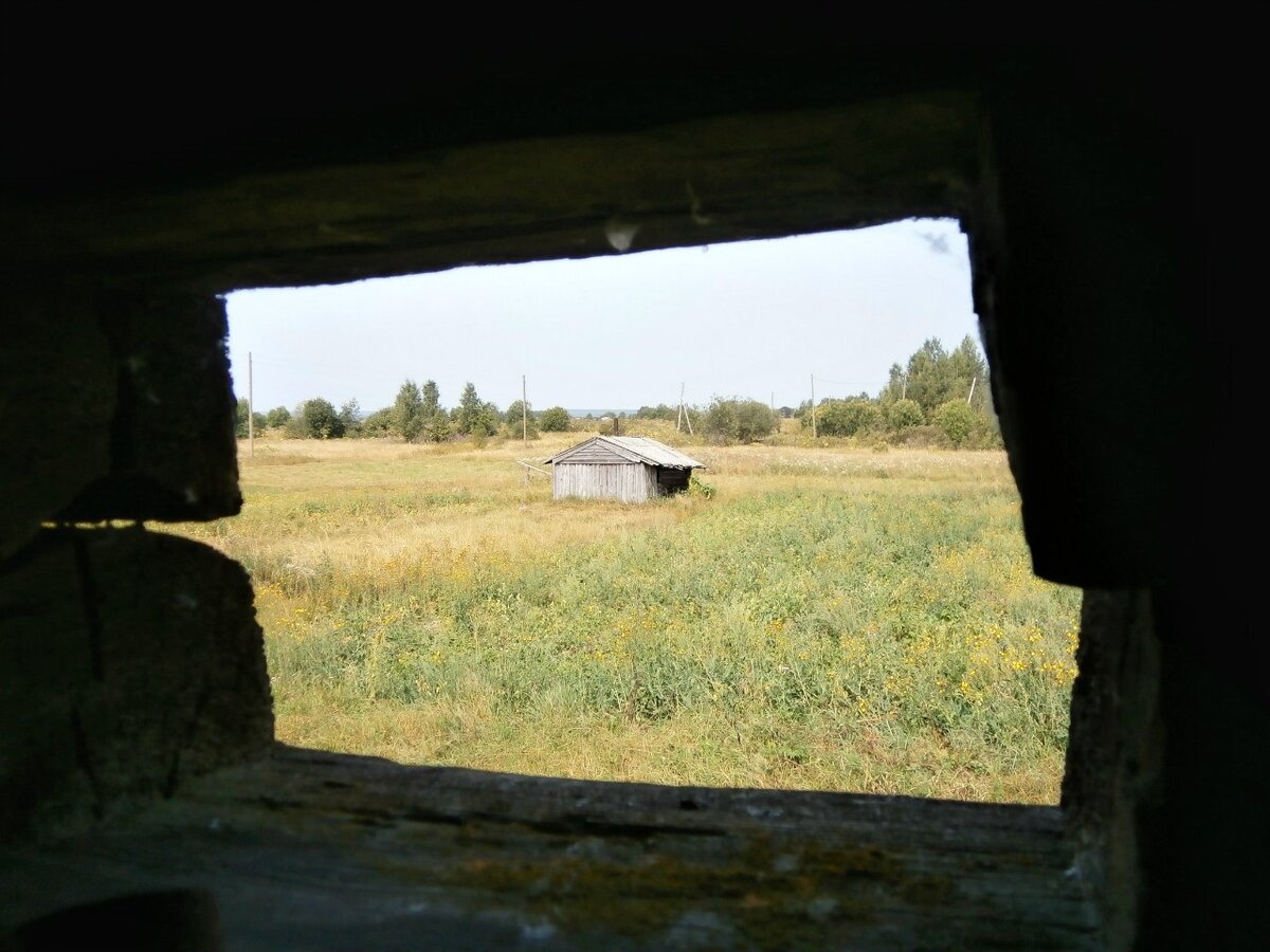 Окошко в прабабушкином доме. Куратово. Клаловцы