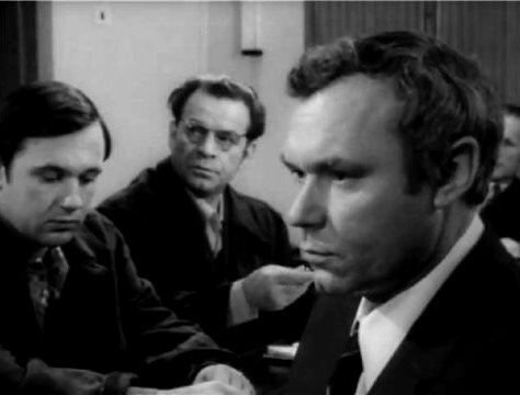 Кадр из фильма "Обретешь в бою" взят для иллюстрации из Яндекс Картинки.  