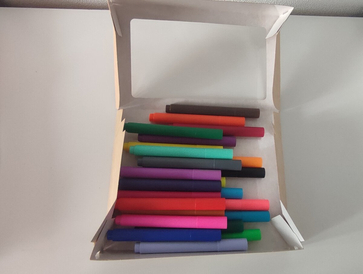 Крафтовая коробочка с сайта ОЗОН Код товара 1089536557