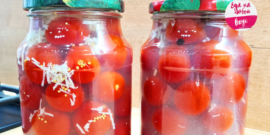 Хоть пару банок, но обязательно каждый год закатываю такие быстрые помидоры на зиму. Рецепт легкий и проверенный