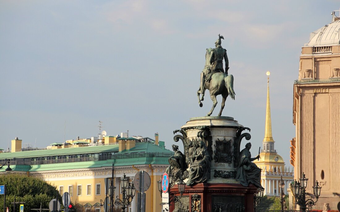 ). Памятник николаю 2 в новосибирске. Памятник николаю 3. Памятник николаю 1 на исаакиевской. Памятник николаю 3.