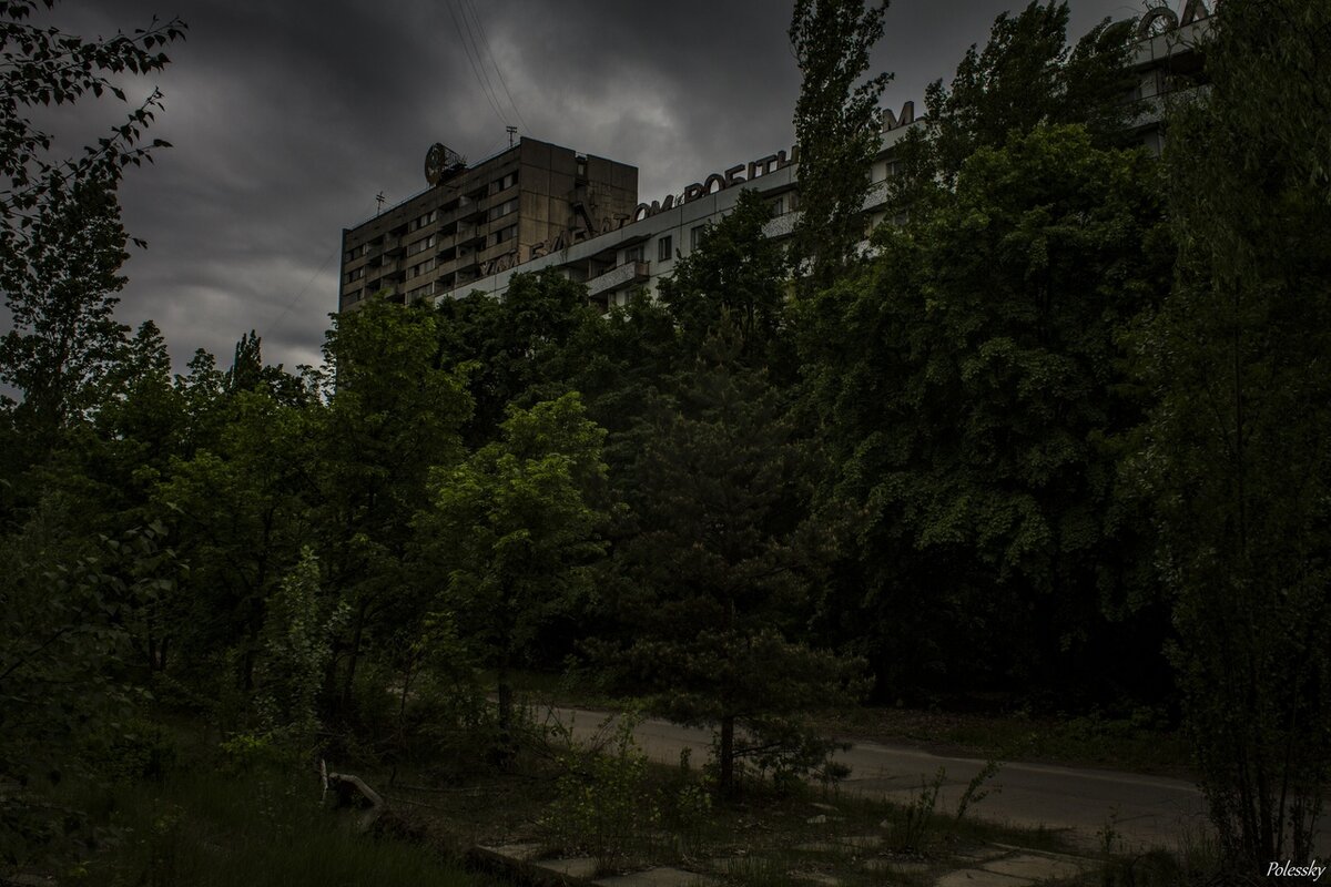 Можно ли сейчас в припять. Припять Чернобыль 2019. Город Припять 2021. Припять сейчас 2021 год. Чернобыль Припять сейчас 2021.