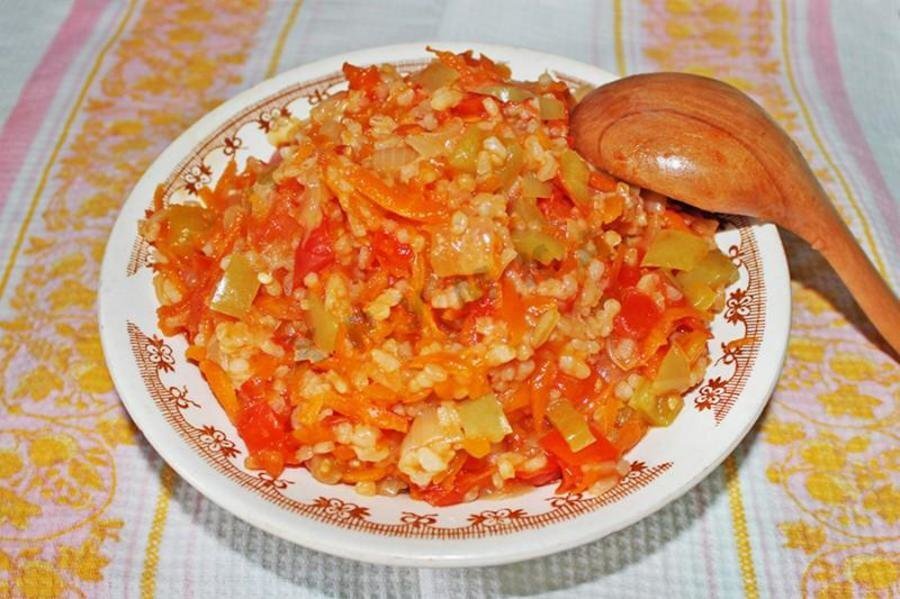 Как приготовить салат на зиму с перловой крупой и овощами