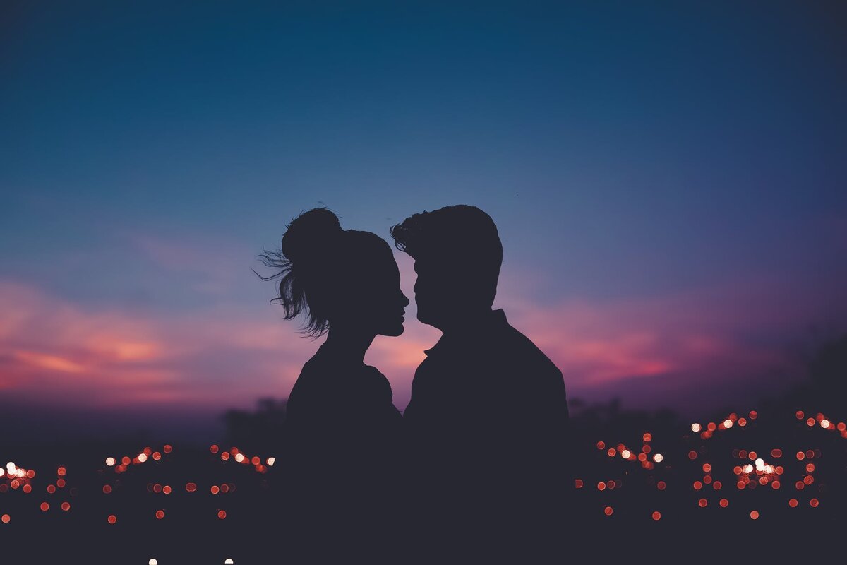 https://images.pexels.com/photos/1824684/pexels-photo-1824684.jpeg?auto=compress&cs=tinysrgb&dpr=2&h=650&w=940