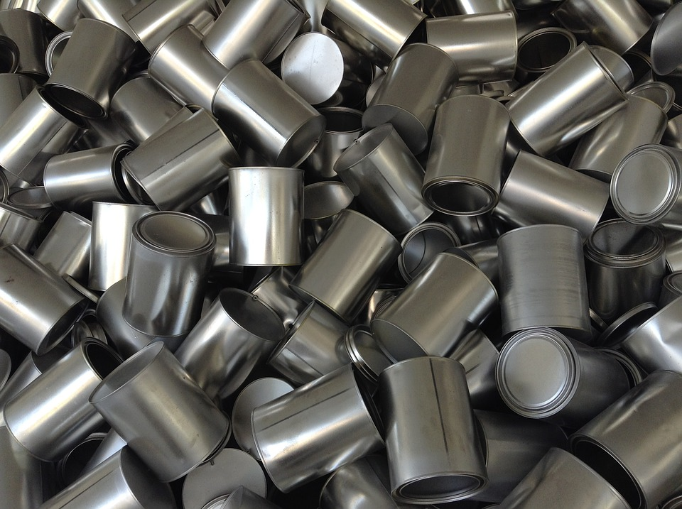https://pixabay.com/photos/cans-canned-goods-canned-food-1649883/