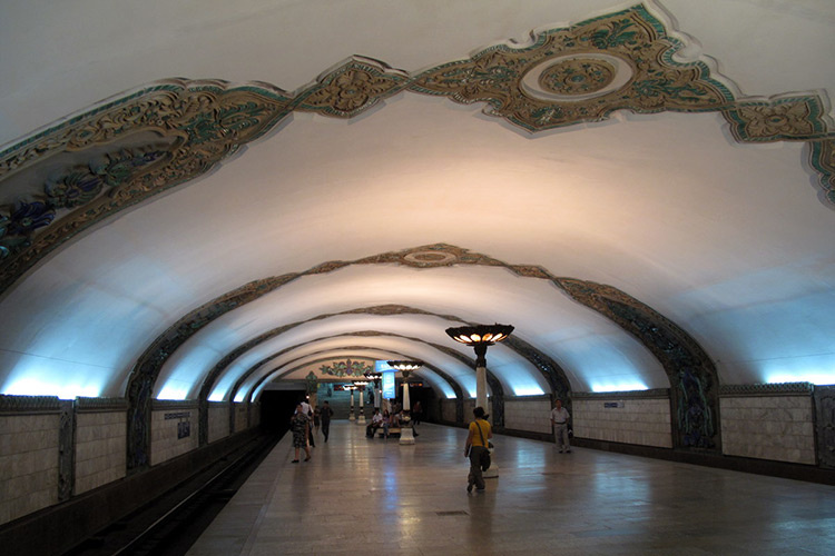 Станция ташкентского метрополитена. Фото Wikimedia Commons