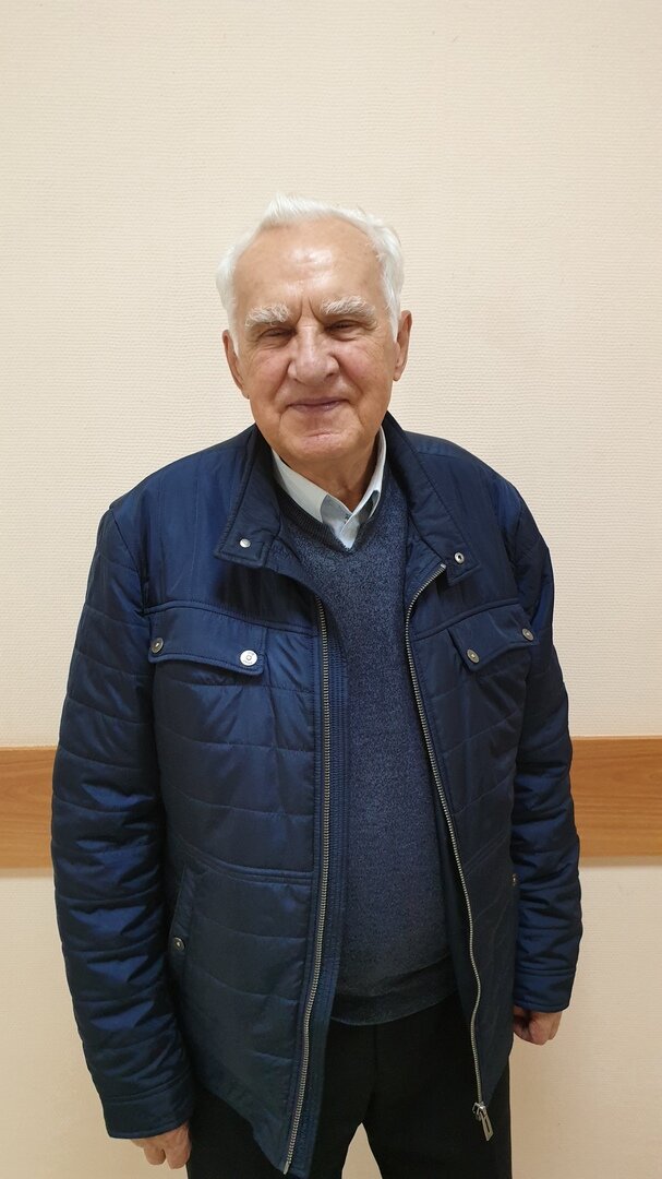 Виталий Холодняк