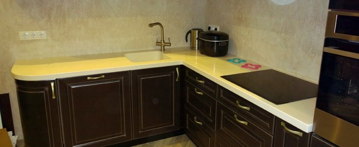 Угловая столешница