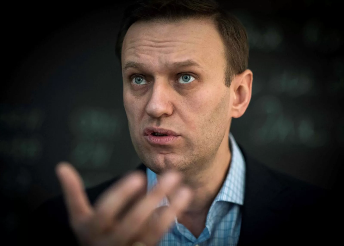Алексей Навальный из ФБК, которую не пускают на выборы