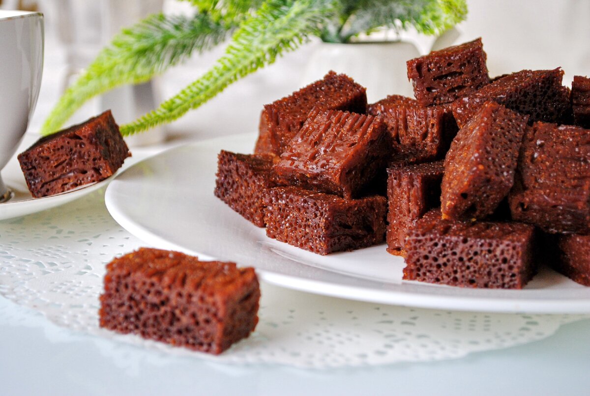 Рецепт удивительного Молдавского десерта Бабка Нягрэ ! Пористый как губка, со вкусом ириса чёрный пирог из светлых продуктов !  