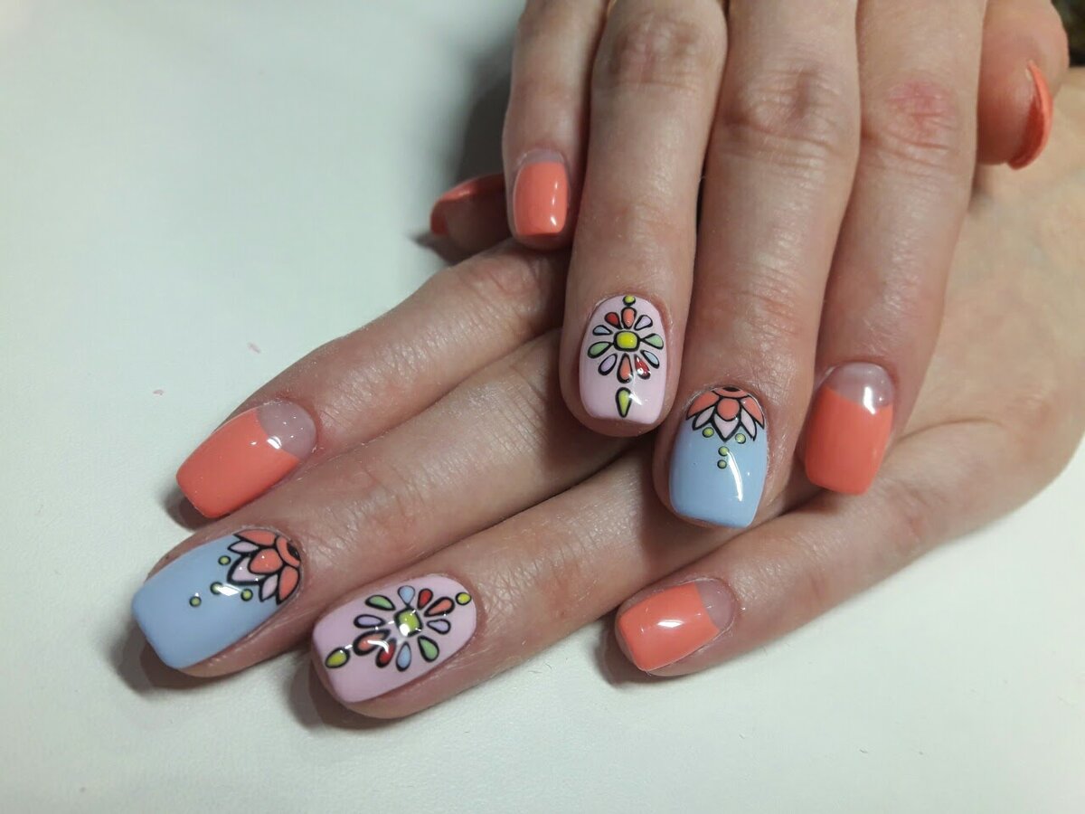 Ногти опытного специалиста  за 1000 рублей