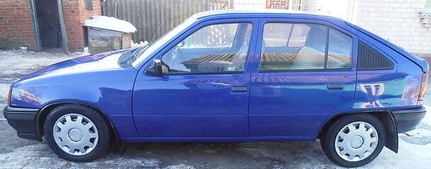 Opel Kadett "E". Фото из сети Интернет.