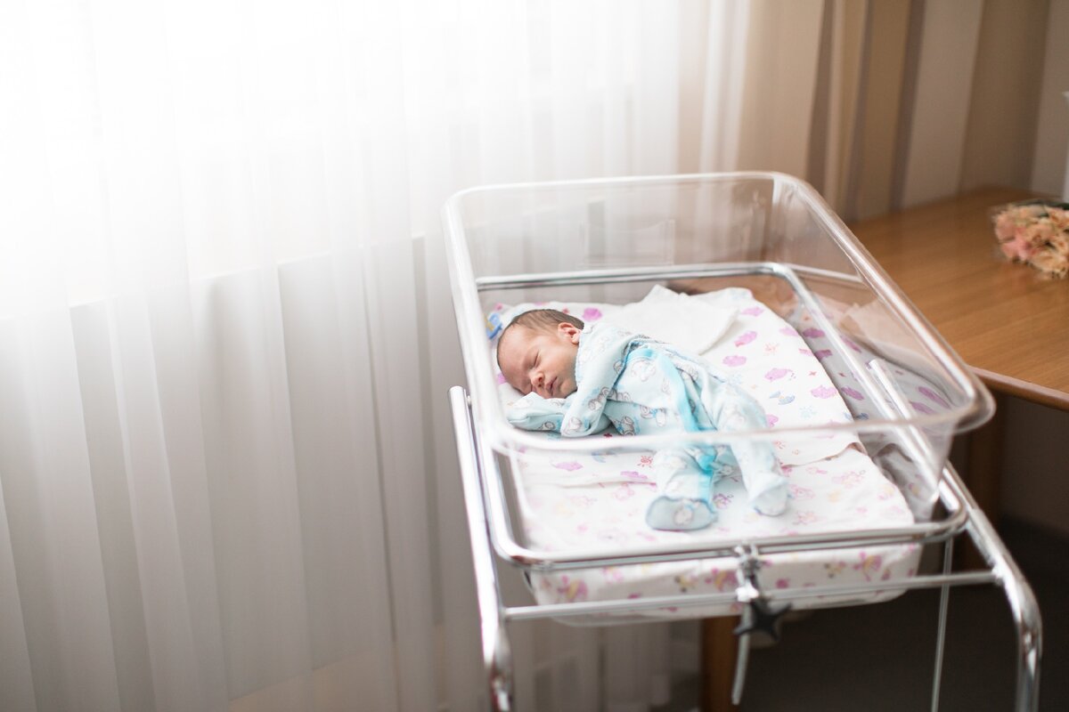 Вы не поверите каким крохотным комочком  был Ваш ребенок через несколько лет