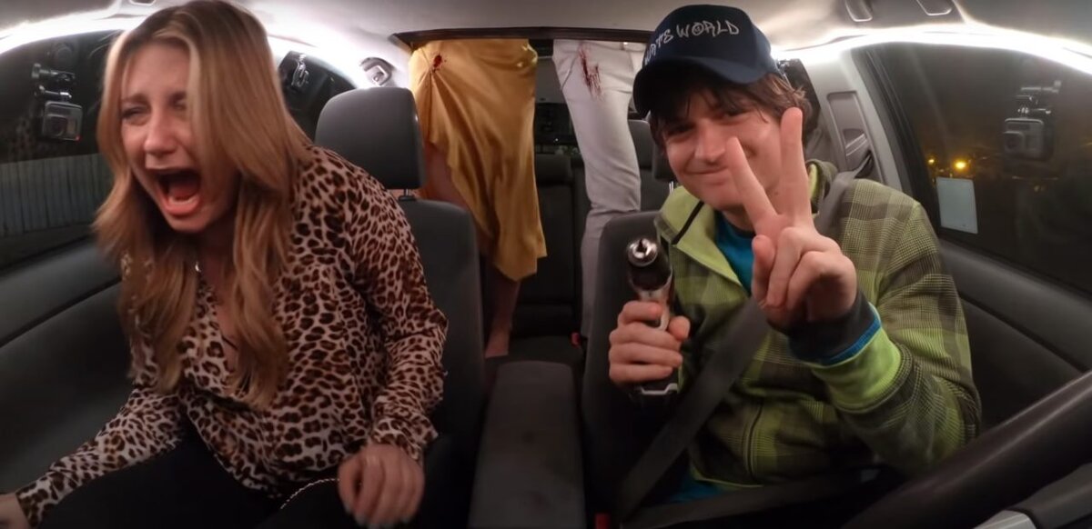 Кадр из трейлера "Отрыв" (2020)