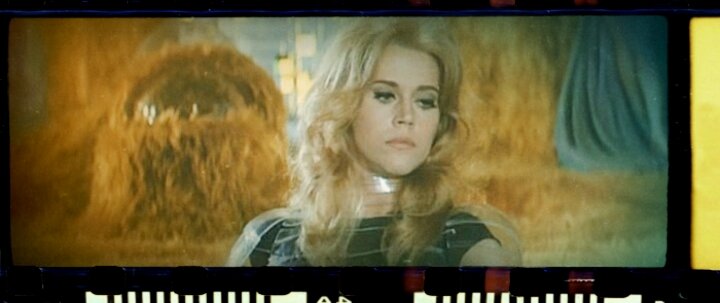 "Барбарелла", фото из открытых источников