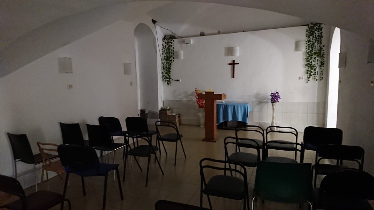 Шведская церковь Святой Екатерины внутри.