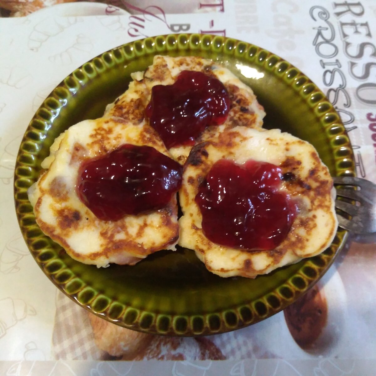 КБЖУ: 239/19,4/4,4/30,4