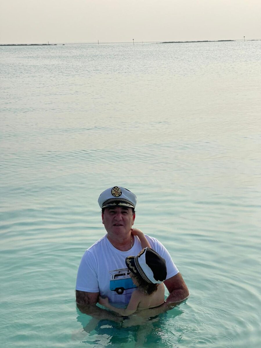 Рушель Блаво с сыном