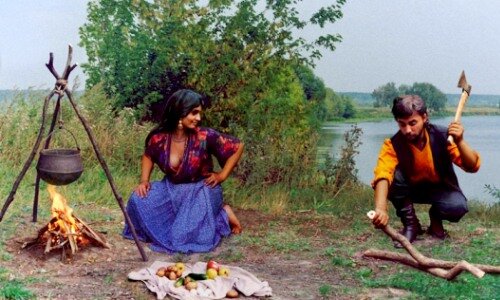 Цыгане давно уже не кочуют. Фото Яндекс. Картинки