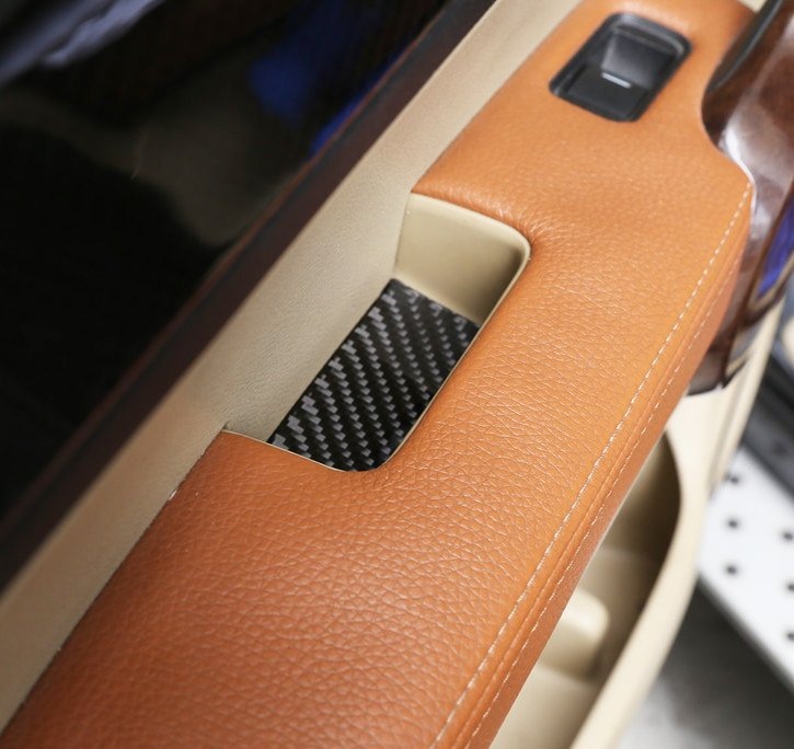 Интерьер автомобиля