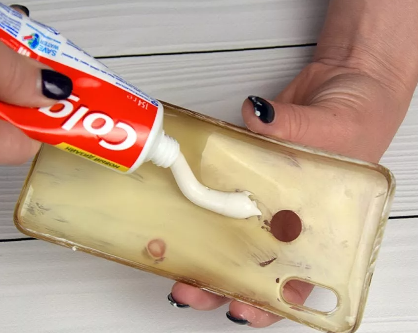 как почистить от желтизны. отмыть силиконовый чехол для телефона. очистить прозрачный чехол. прозрачный чехол пожелтел. силиконовая чистящая.