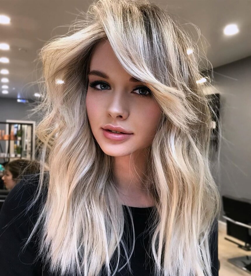 Тайна имени Луиза

Тайной Луизы чаще всего становятся ее неудачи. Она не любит делиться проблемами с другими людьми, ведь старается выглядеть успешной и непобедимой. Только самые близкие люди знают о ее внутренних переживаниях и возникающих сложностях. Вы стали одним из таких людей, если Луиза поделилась с вами своими проблемами.