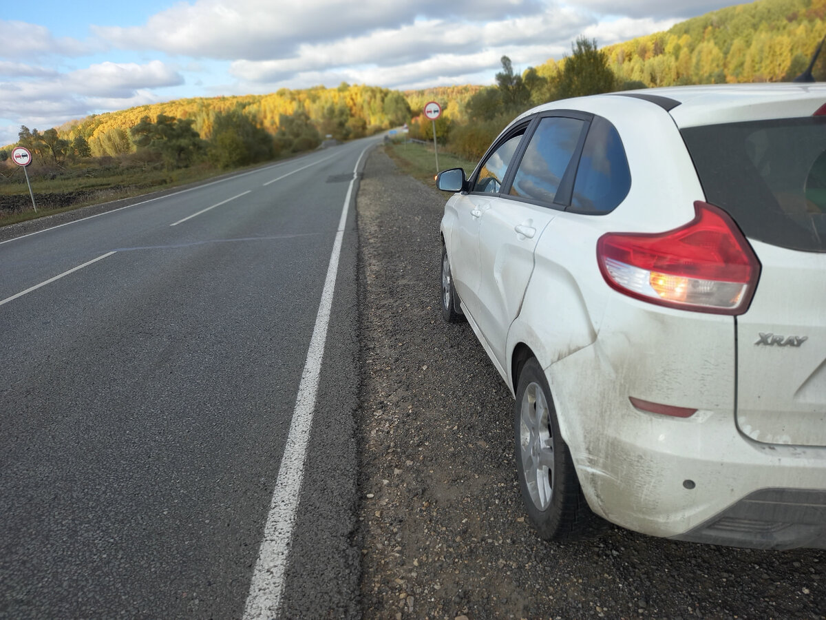 Наш Борис  нас не разочаровал.
Упрямо взбирался на горы, держал дорогу, справлялся с отсутствием асфальта.