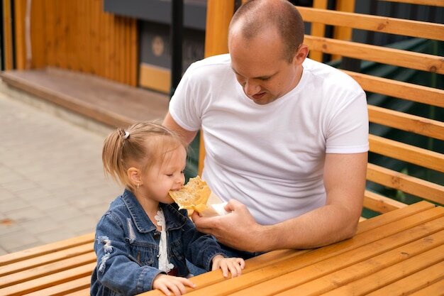 И даже попытки накормить- не криминал.
