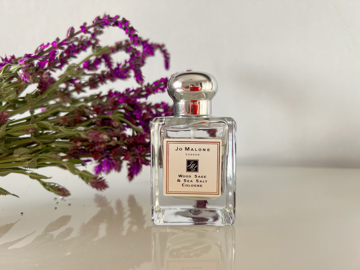 Аромат, который можно назвать шедевром, не зря он самый популярный у Jo  Malone — Wood Sage & Sea Salt | Деловая косметичка | Дзен