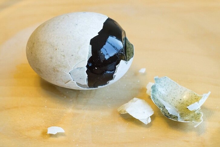 яйцо куриное. обычное