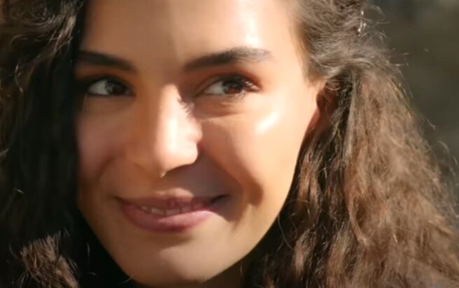 Кадр из сериала Ветреный