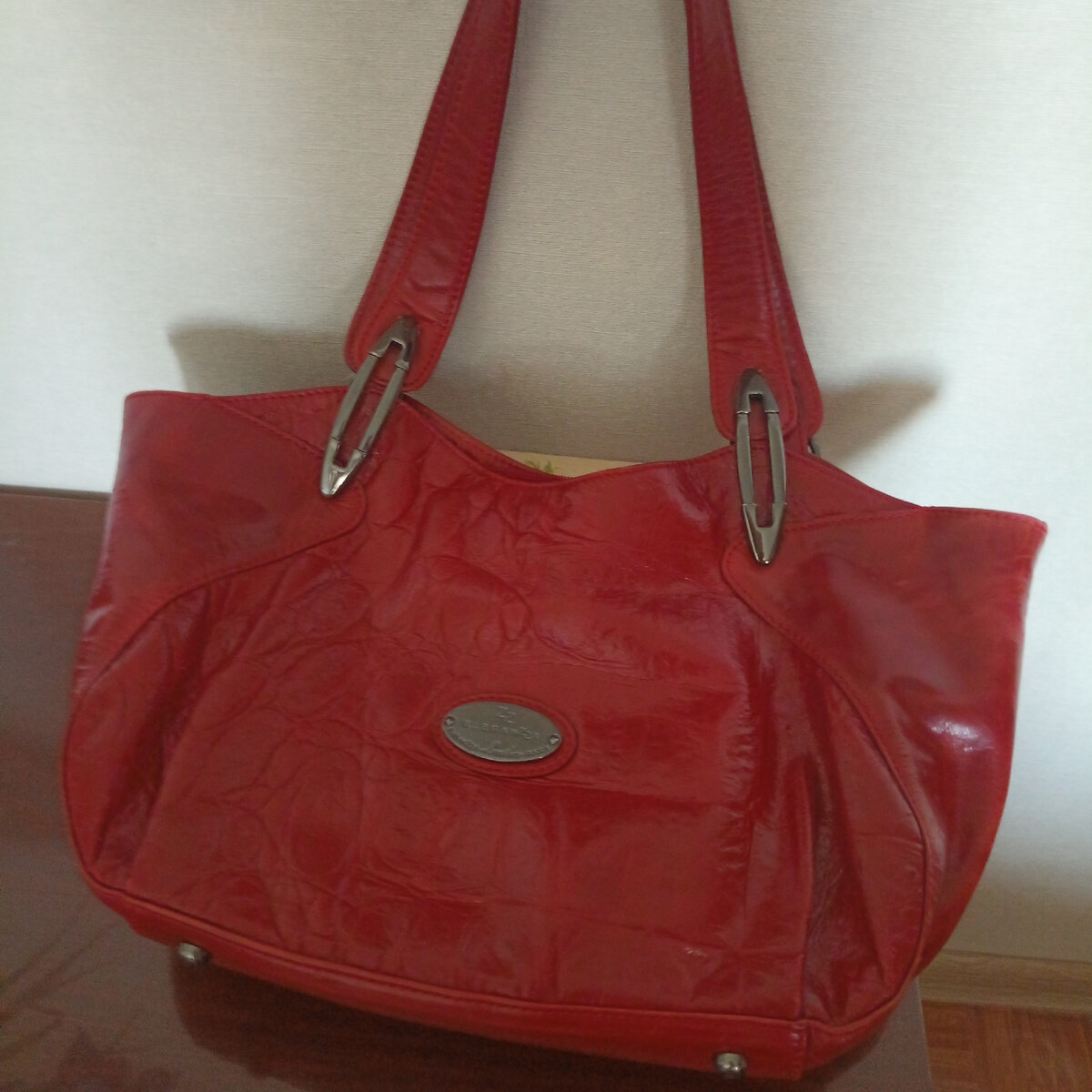 Одна из сумок, раритетная практически)) 