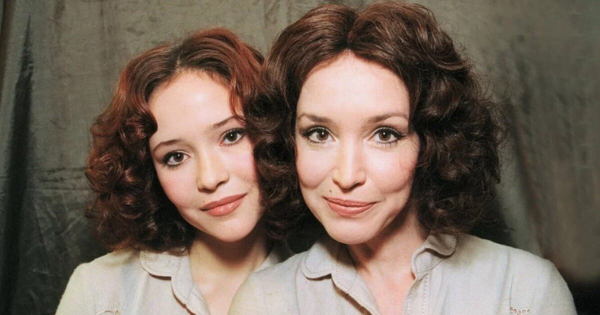 Александра и Анна Самохина, соцсети