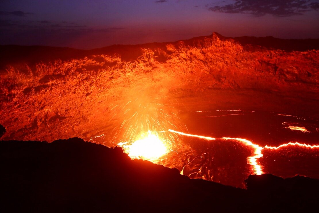 Что Будет, Если Вы Упадете В Жерло Вулкана? 