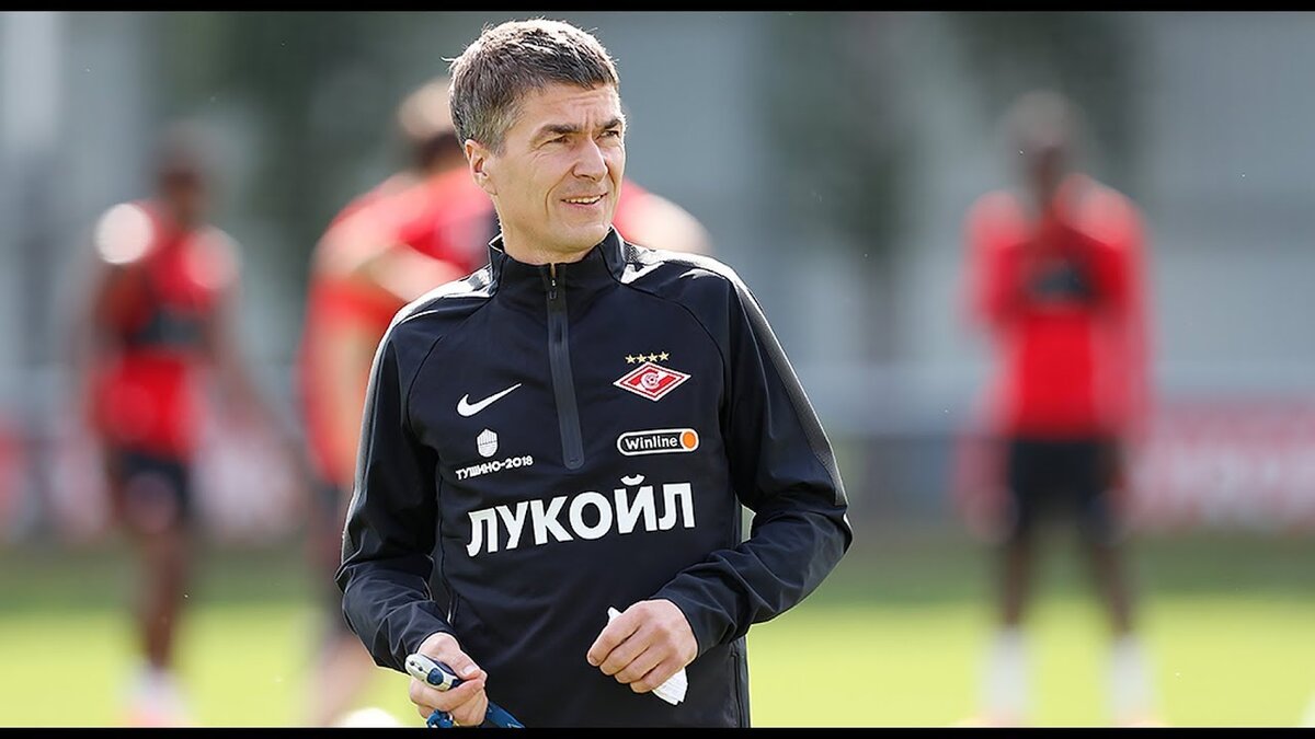 Виктор Булатов, главный тренер Спартака-2, фото из свободного источника