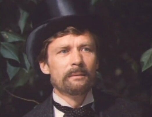 Александр Михайлов в фильме "Бешеные деньги".