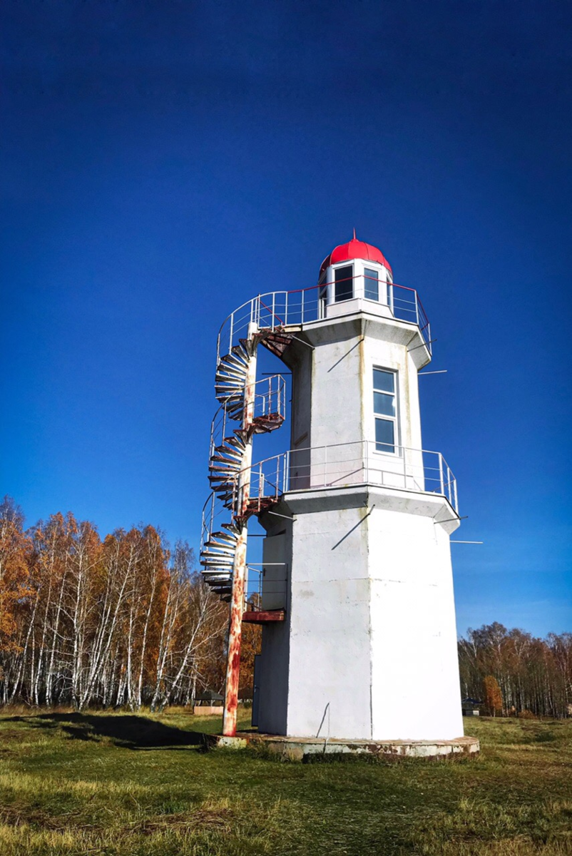 Маяк в городе Руян-на-Оби