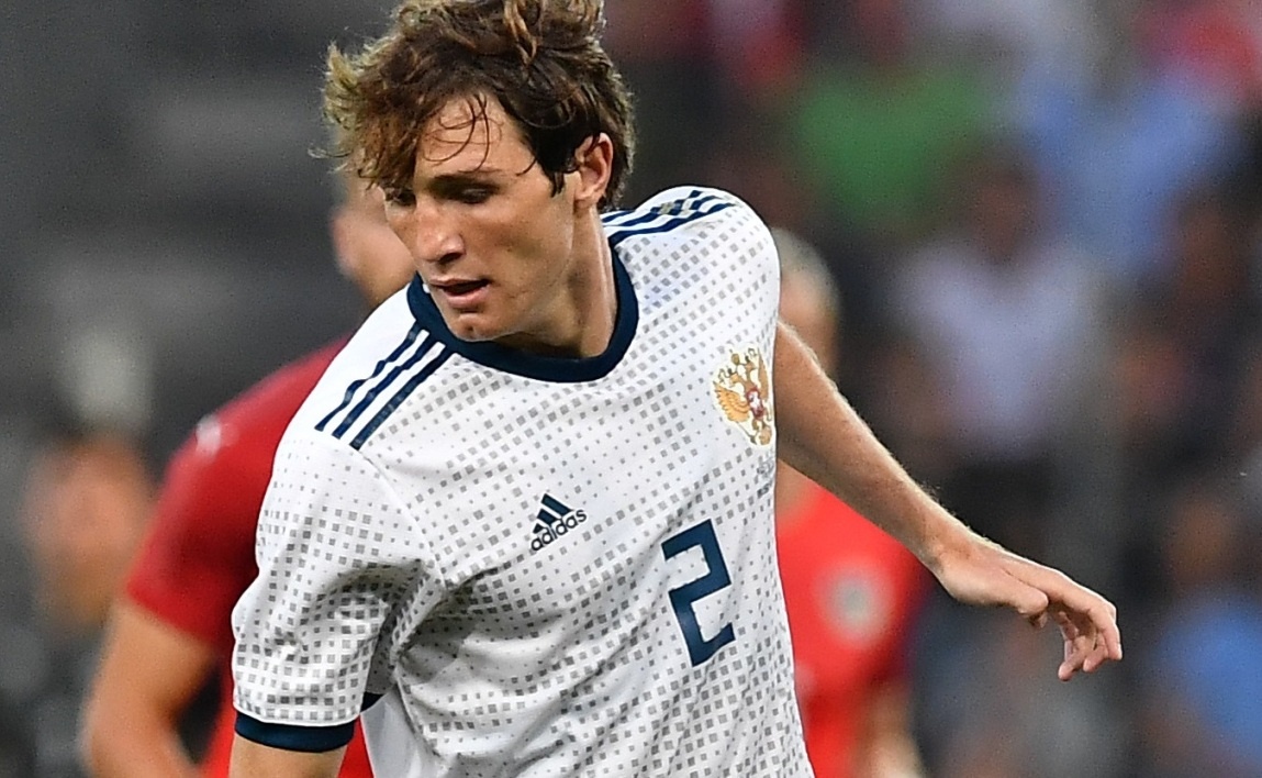 Пока Марио Фернандес занимает по индивидуальному графику на тренировках