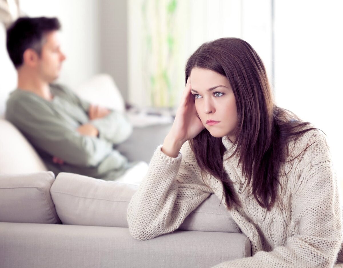 формы неправильных глаголов past simple. люди на лавочке в парке. как я встретил вашу маму сериал обложка. межкультурное общение. 2 форма глагола read в past simple.