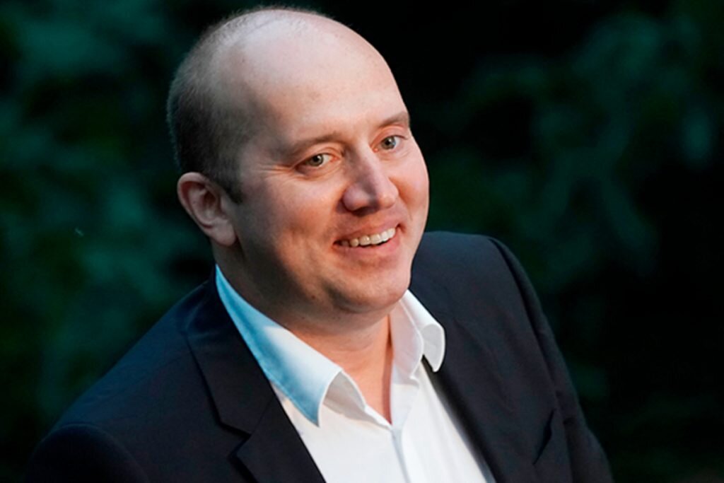 Актер Сергей Бурунов, известный как Володя Яковлев Полицейский с Рублевки