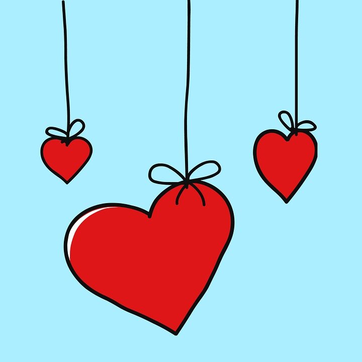 https://cdn.pixabay.com/photo/2019/04/05/14/54/love-4105182_960_720.jpg