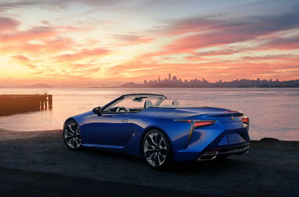 Lexus LC 2015