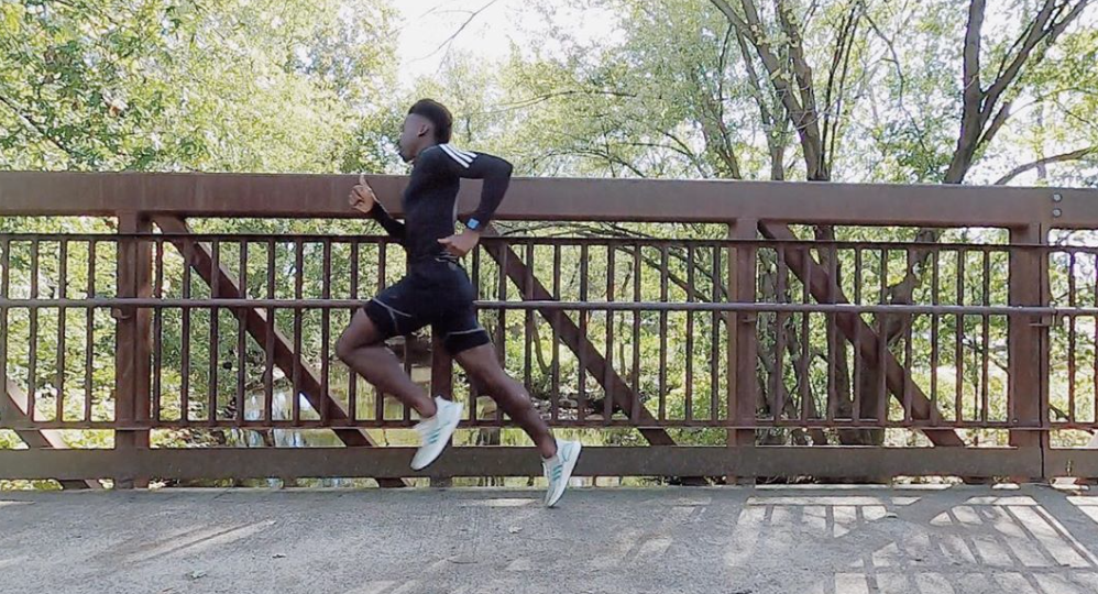 Должен сказать, что 80 км Хэллах пробежал, конечно же, с отдыхом. 