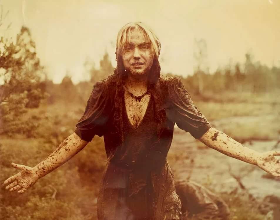 кадр из фильма "Иди и смотри" (фото из интернета